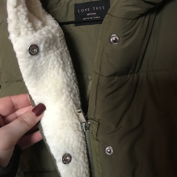 Love Tree Hooded Long Puffy Jacket Olive Green - Picture 6 of 10